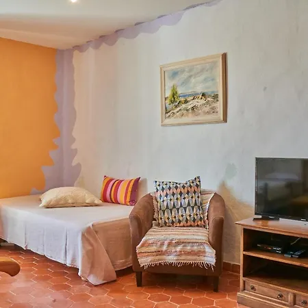 Jardin De Palme Apartment *